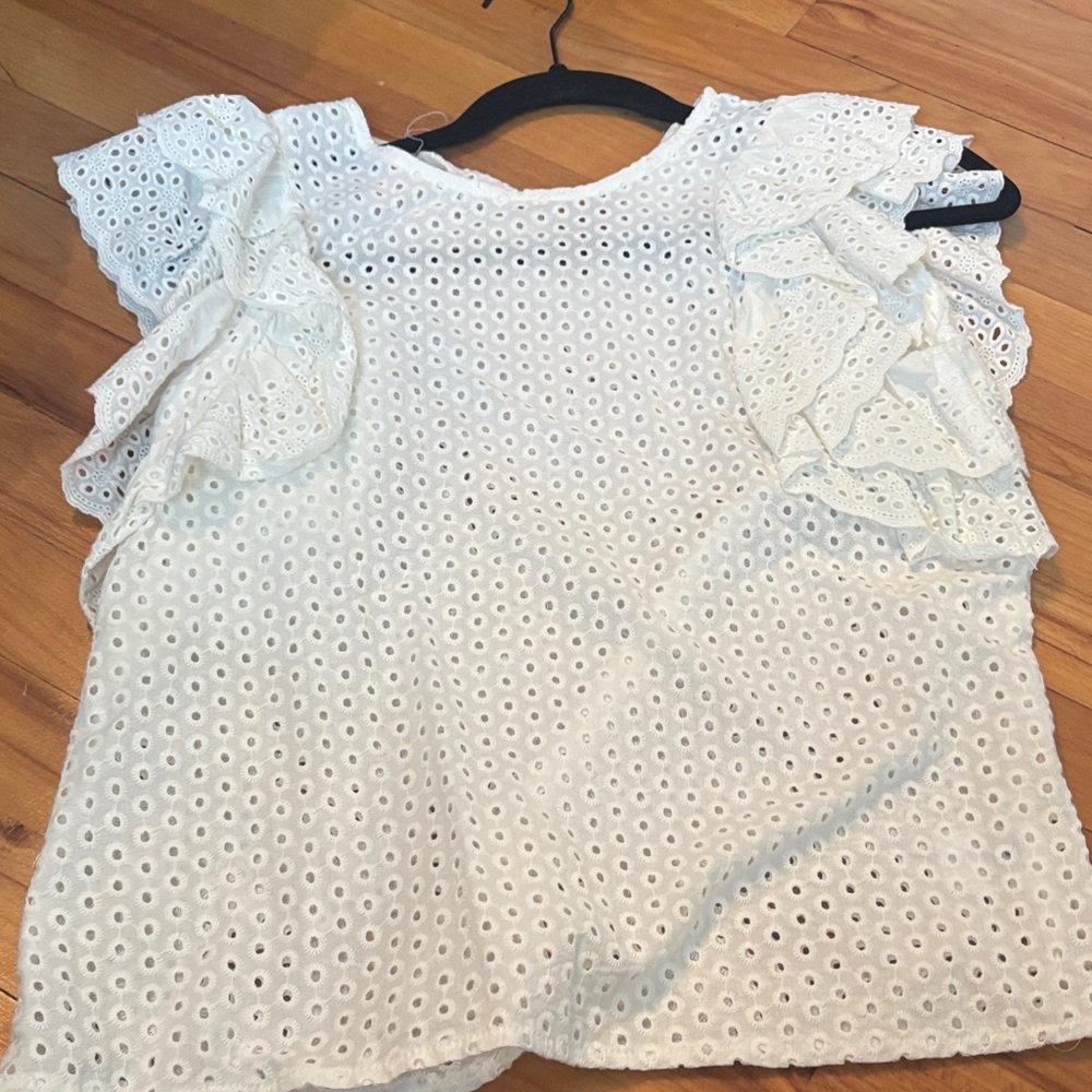 Elegant White Eyelet Blouse with Ruffle Sleeves